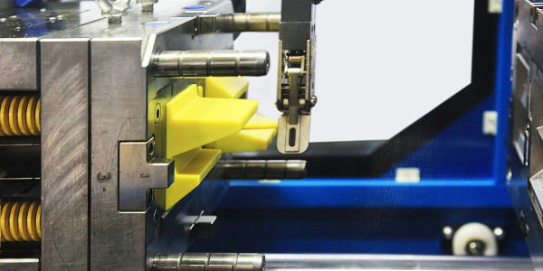 Torneros, Mecanizados, Matriceros, Control Numérico Cuarte de Huerva · Fabricación de moldes para inyección y fundición